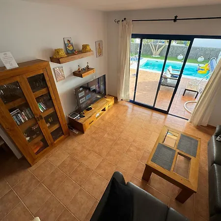 Casa De Pato Playa Blanca
